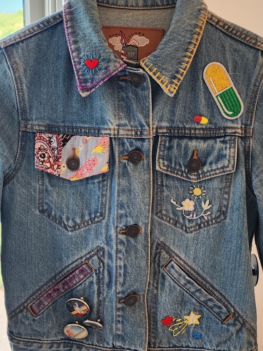 Marc Jacobs Light Blue Embroidered  Denim Jacket with Multicolor Patches Size XS - Picture 4 of 11